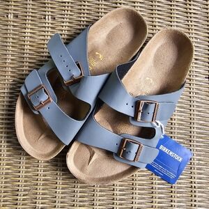 Birkenstocks womens 8